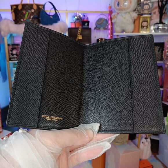 NIB Dolce & Gabbana Black Leather Passport Cover Gold & Silver Hardware - Picture 6 of 12